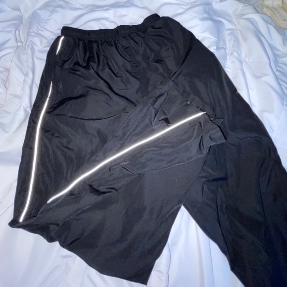 black trackpants - Picture 2 of 2